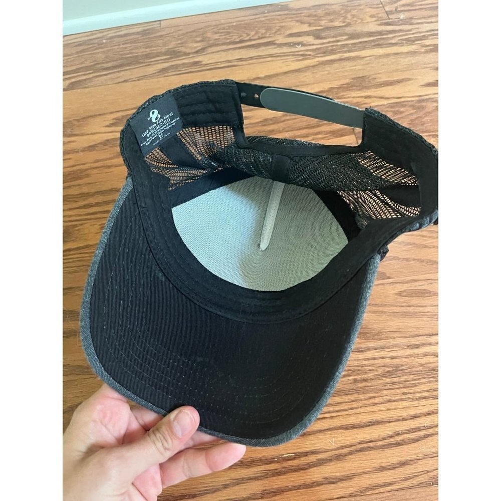 Hat - Picture 3 of 3